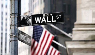 bitcoin vstupuje na Wall Street