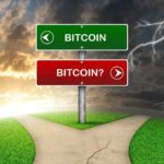 Bitcoin: co je hard fork a kdo o něm rozhoduje